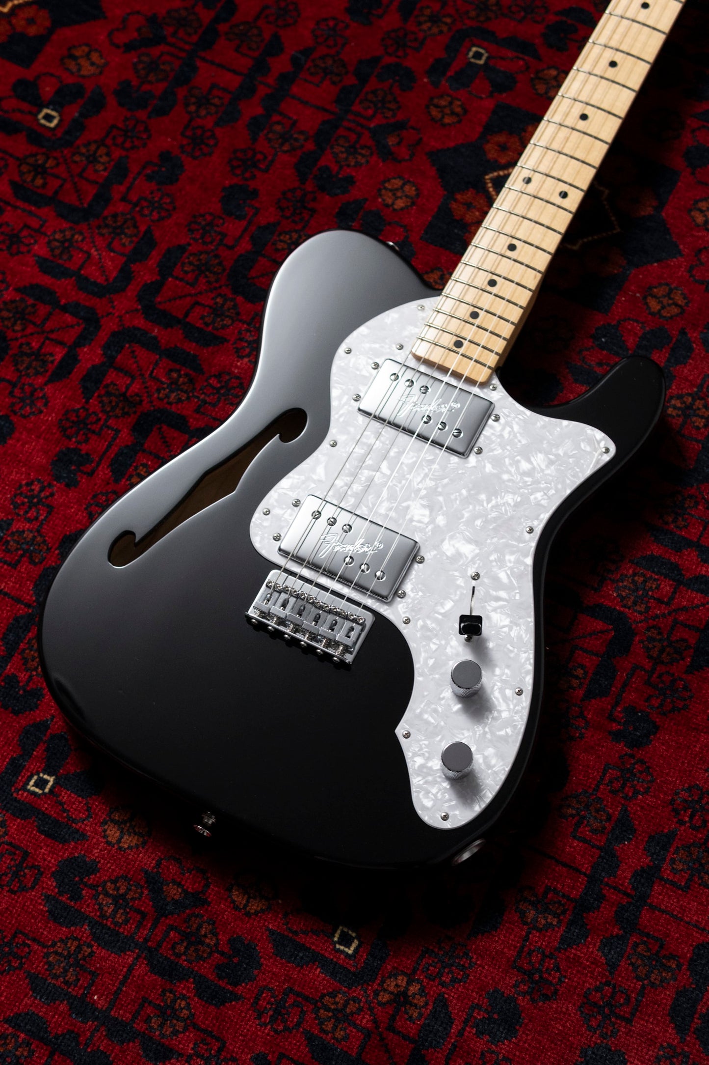 2016 Made in Japan Exclusive Series FSR Classic 70's Telecaster Thinline, Traditional, Black, 7lbs, Ash