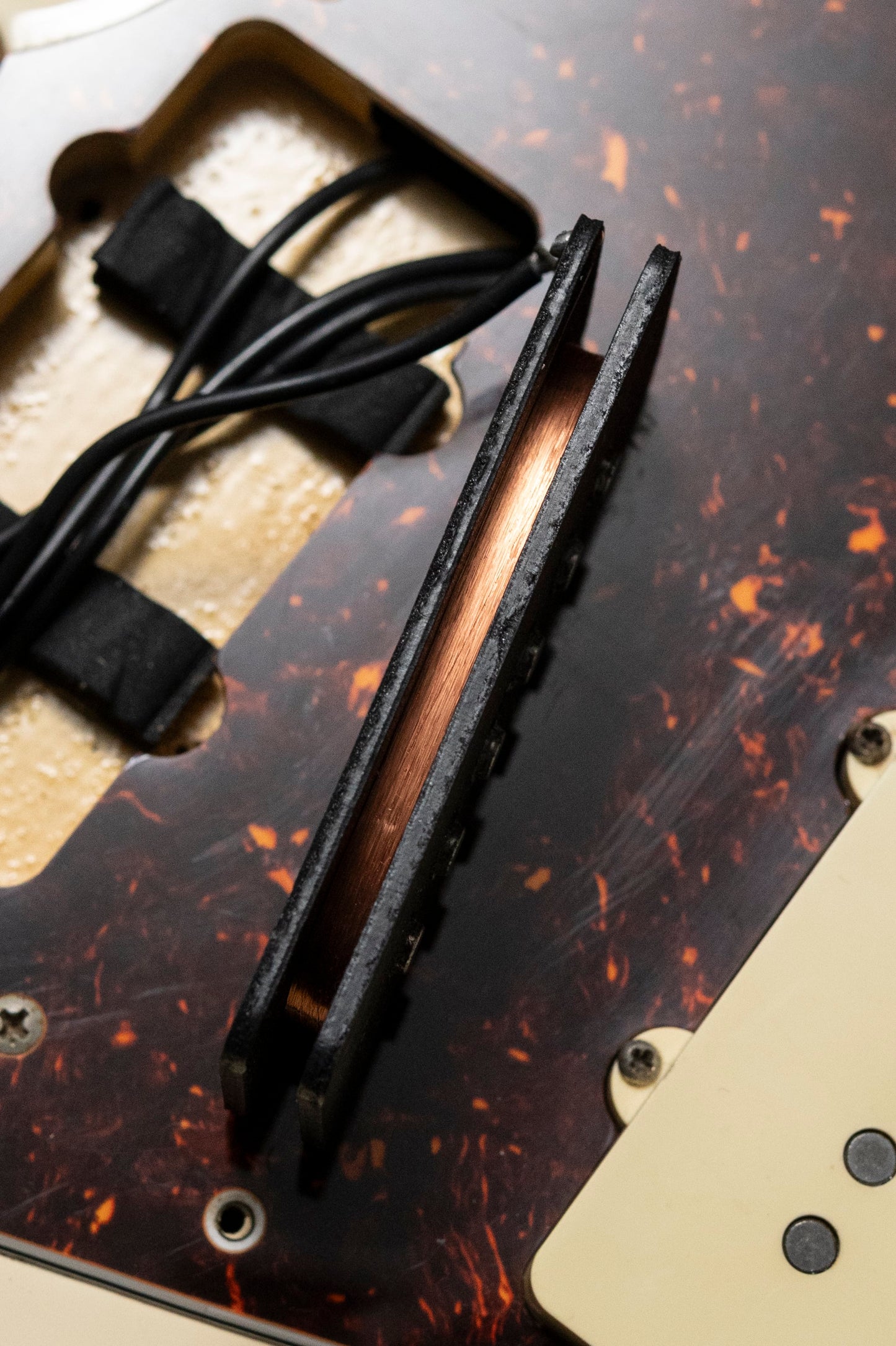 1985 Fender JM66-70 Jazzmaster, Vintage White