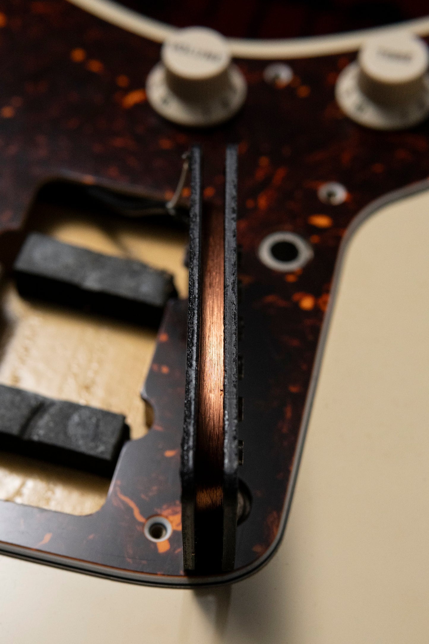 1985 Fender JM66-70 Jazzmaster, Vintage White