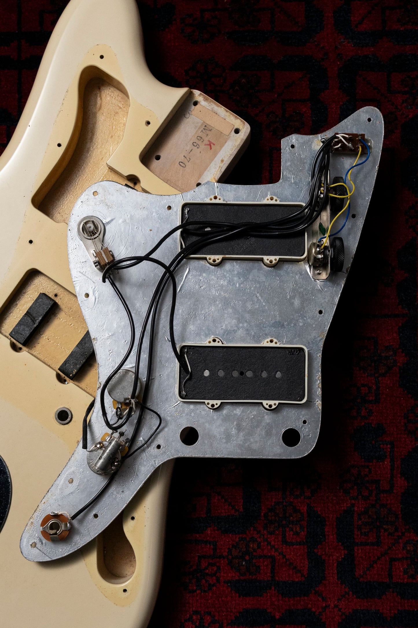 1985 Fender JM66-70 Jazzmaster, Vintage White