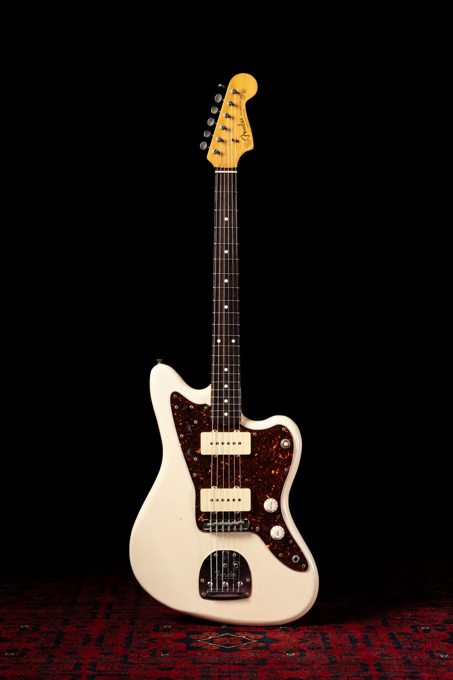 1985 Fender JM66-70 Jazzmaster, Vintage White