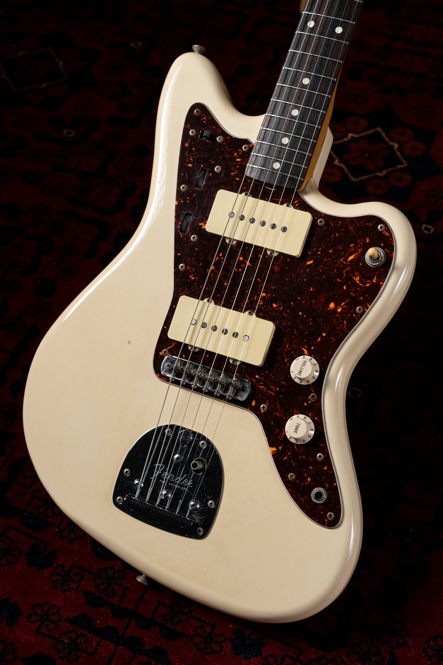 1985 Fender JM66-70 Jazzmaster, Vintage White