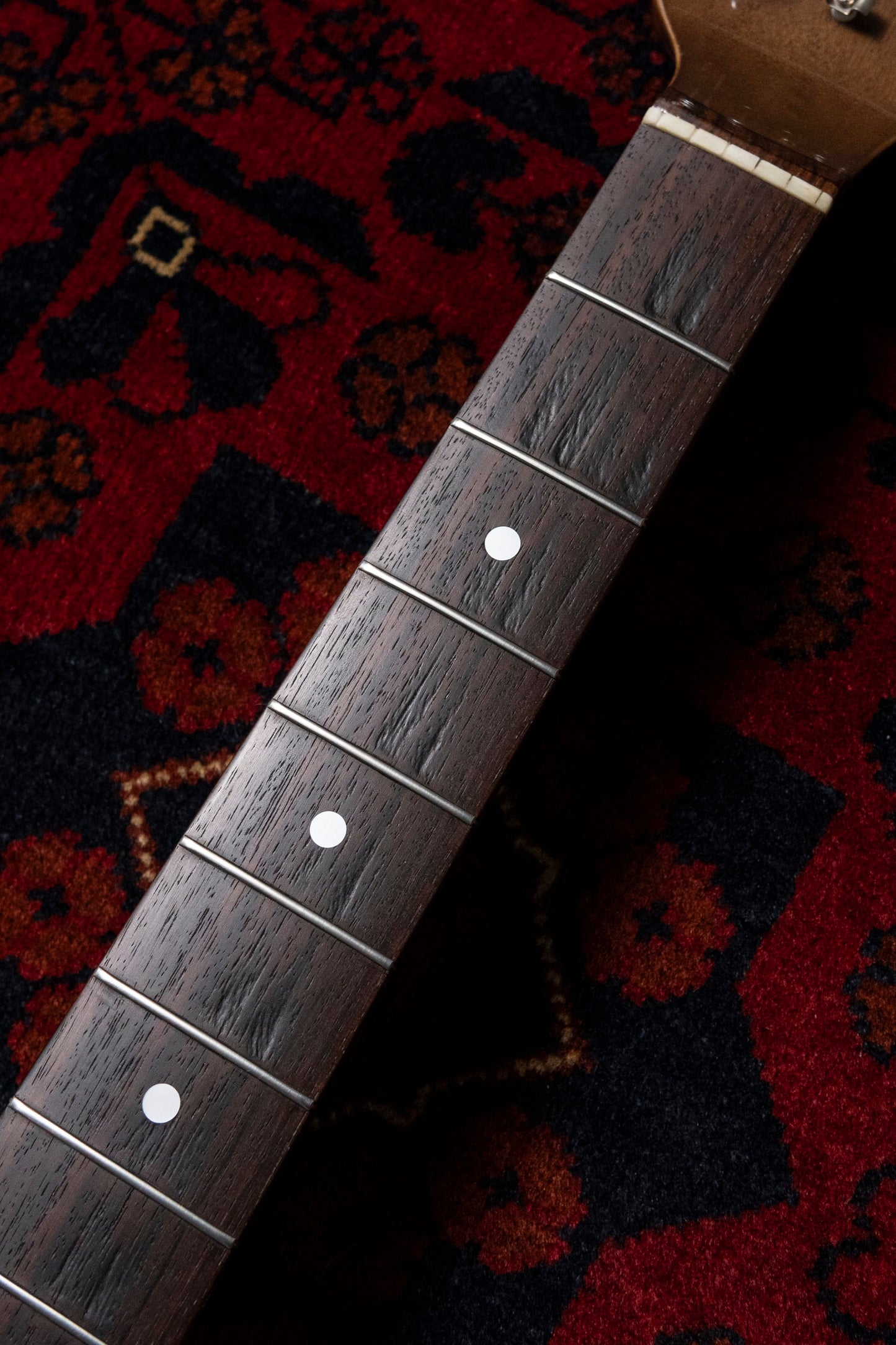 2004 Fender ST68TX WAL/R '68 Stratocaster, USA Texas Special Pickups, Non Catalog Limited Edition, Walnut Body