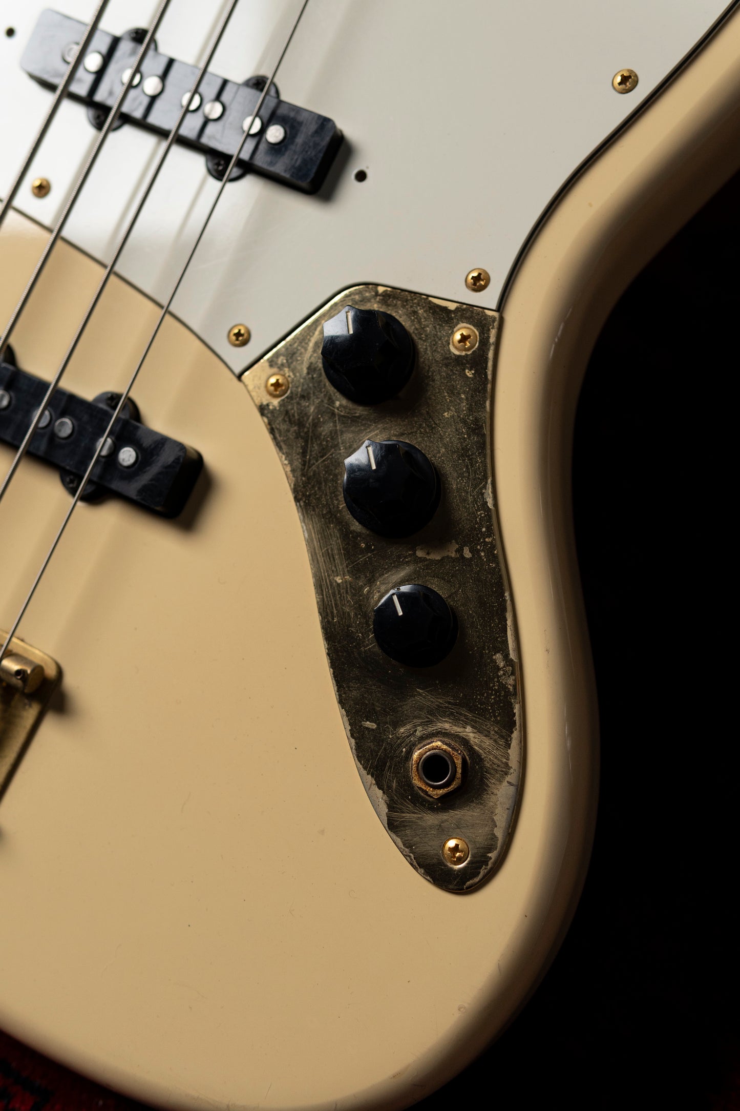1990 Fender "Order Made" JB75-75 Jazz Bass, Gold Hardware, Fully Painted, White