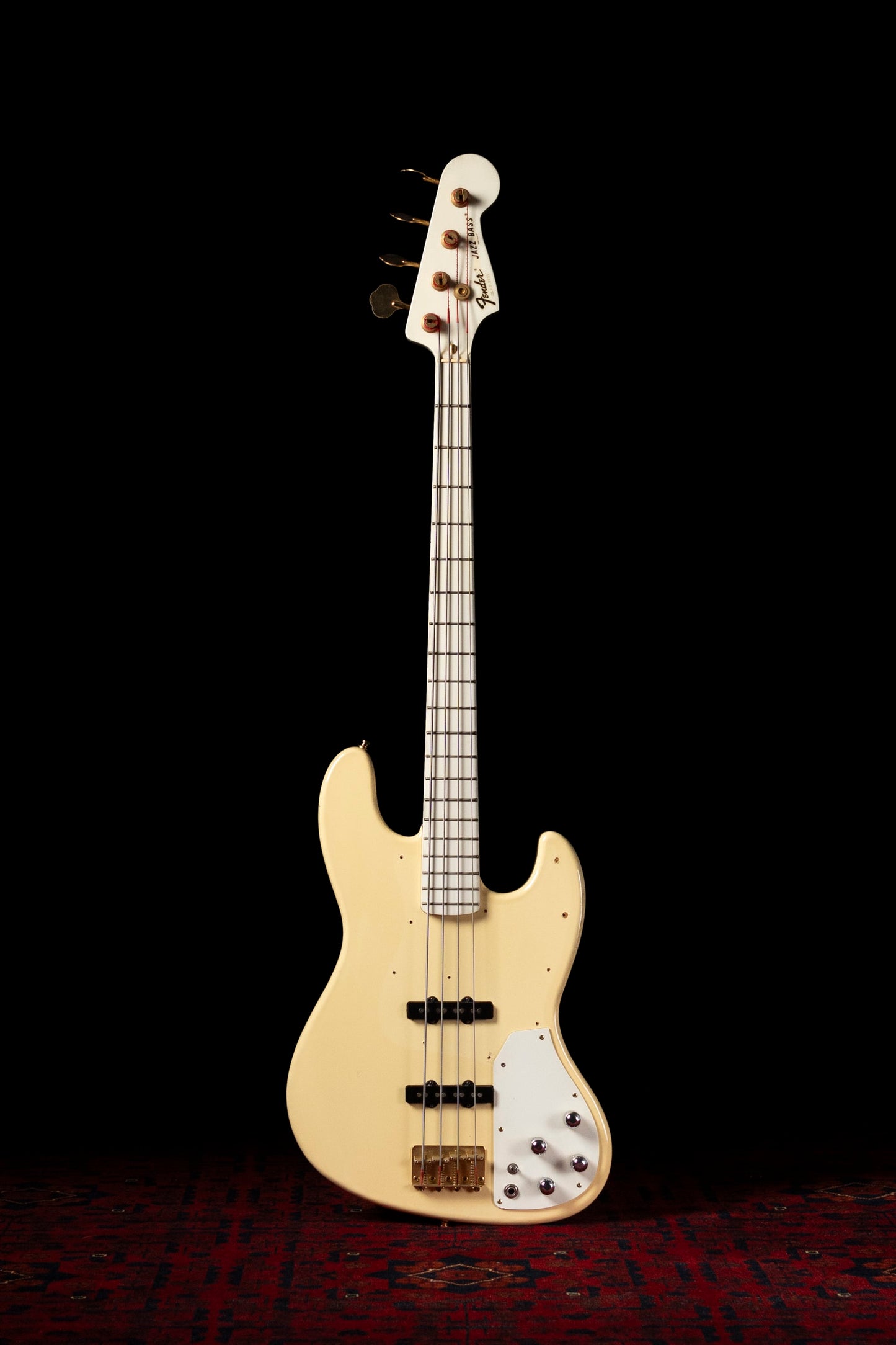 1989 Fender "Order Made" JB75-900 Jazz Bass, Gold Hardware, Fully Painted White