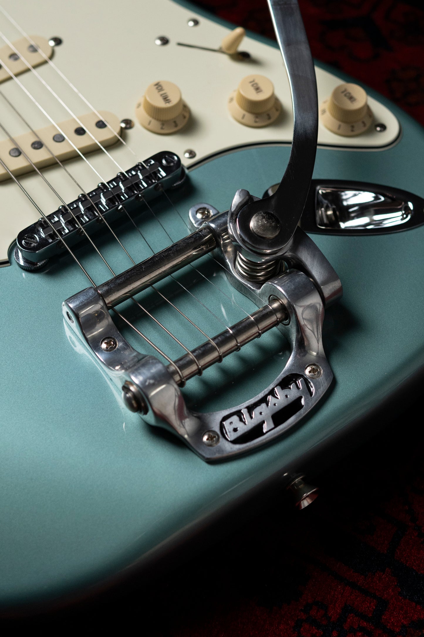 2012 Fender ST62-BIGS Bigsby B5 '62 Stratocaster, Non-Catalog Shop Order, Ocean Turquoise Metallic, OTM