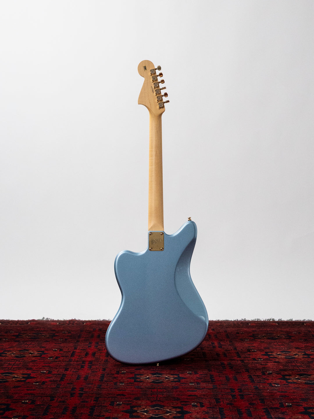 2020 Navigator 25.5" Scale Jaguar, ESP Custom Shop, Gold Mastery, Blocks & Binding, Maple Fretboard, Swamp Ash, Seymour Duncan Antiquity, N-JM, N-JG