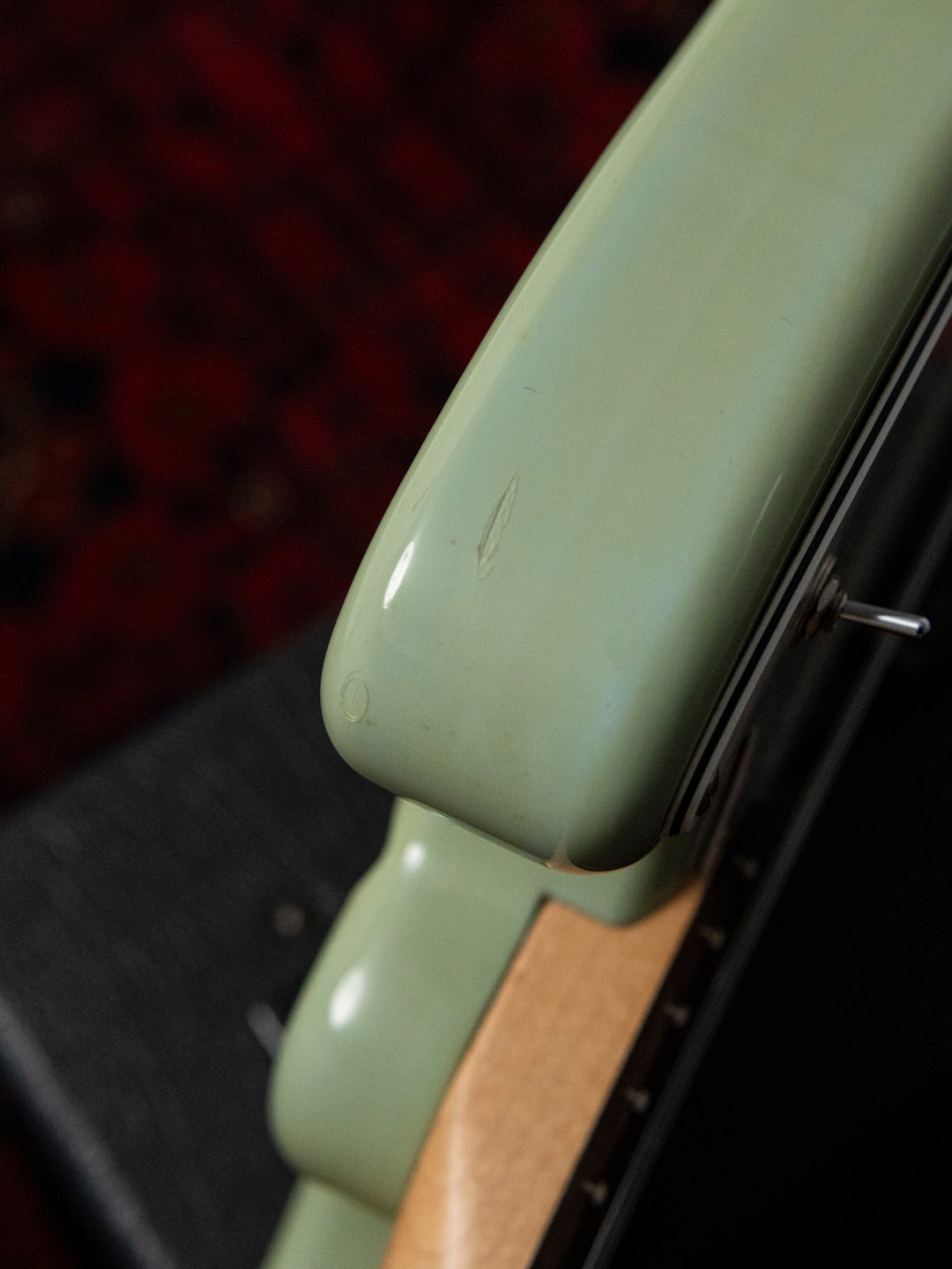 1990's FujiGen Fox xmasguitarcompany MG-1, 24" scale, Built-in Amp, Speaker, Tremelo Effect, Sonic Blue