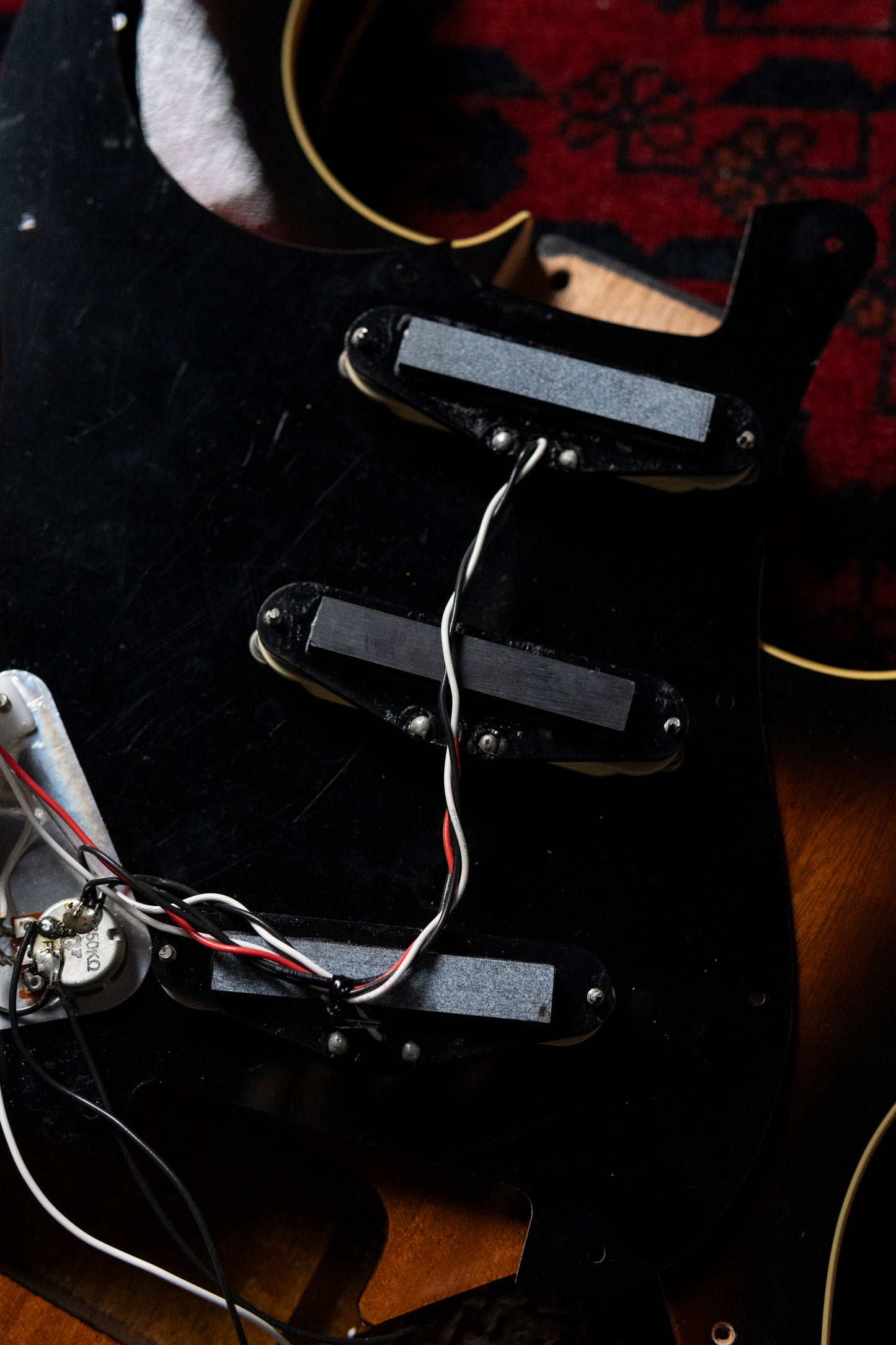 2012 Fender ST/HO/3S Hollow Body Stratocaster, 7lbs, Thinline, Mahogany