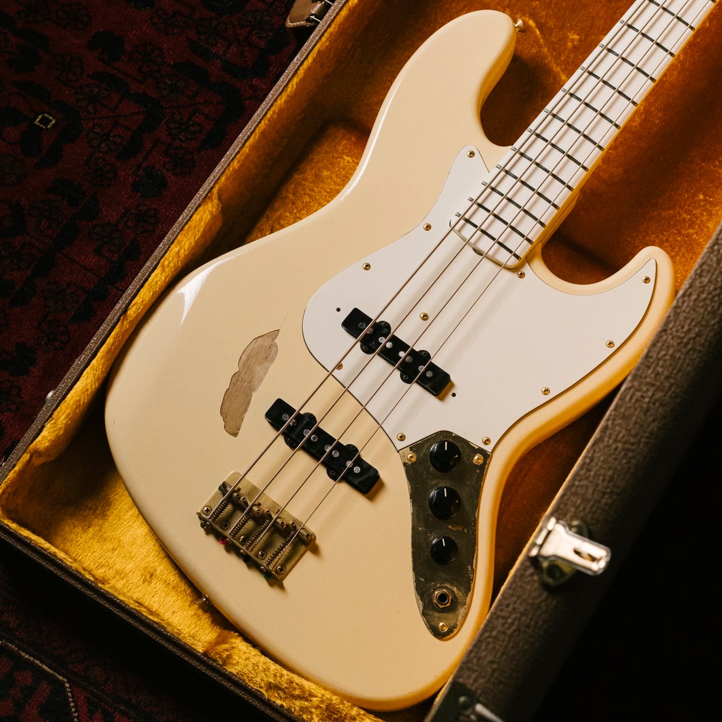 1990 Fender "Order Made" JB75-75 Jazz Bass, Gold Hardware, Fully Painted, White