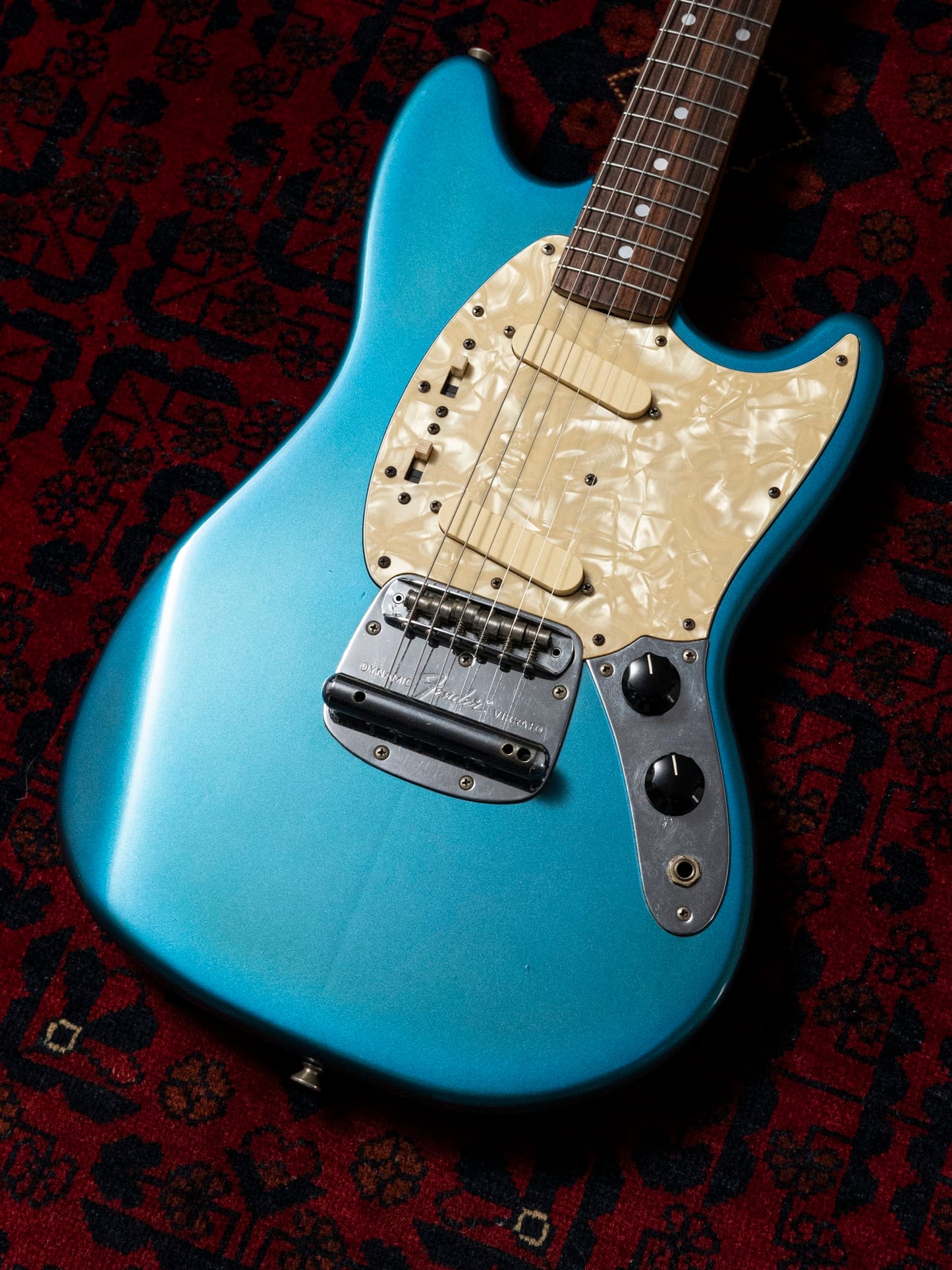 1993 Fender MG69, Order, Non-Catalog, Lake Placid Blue