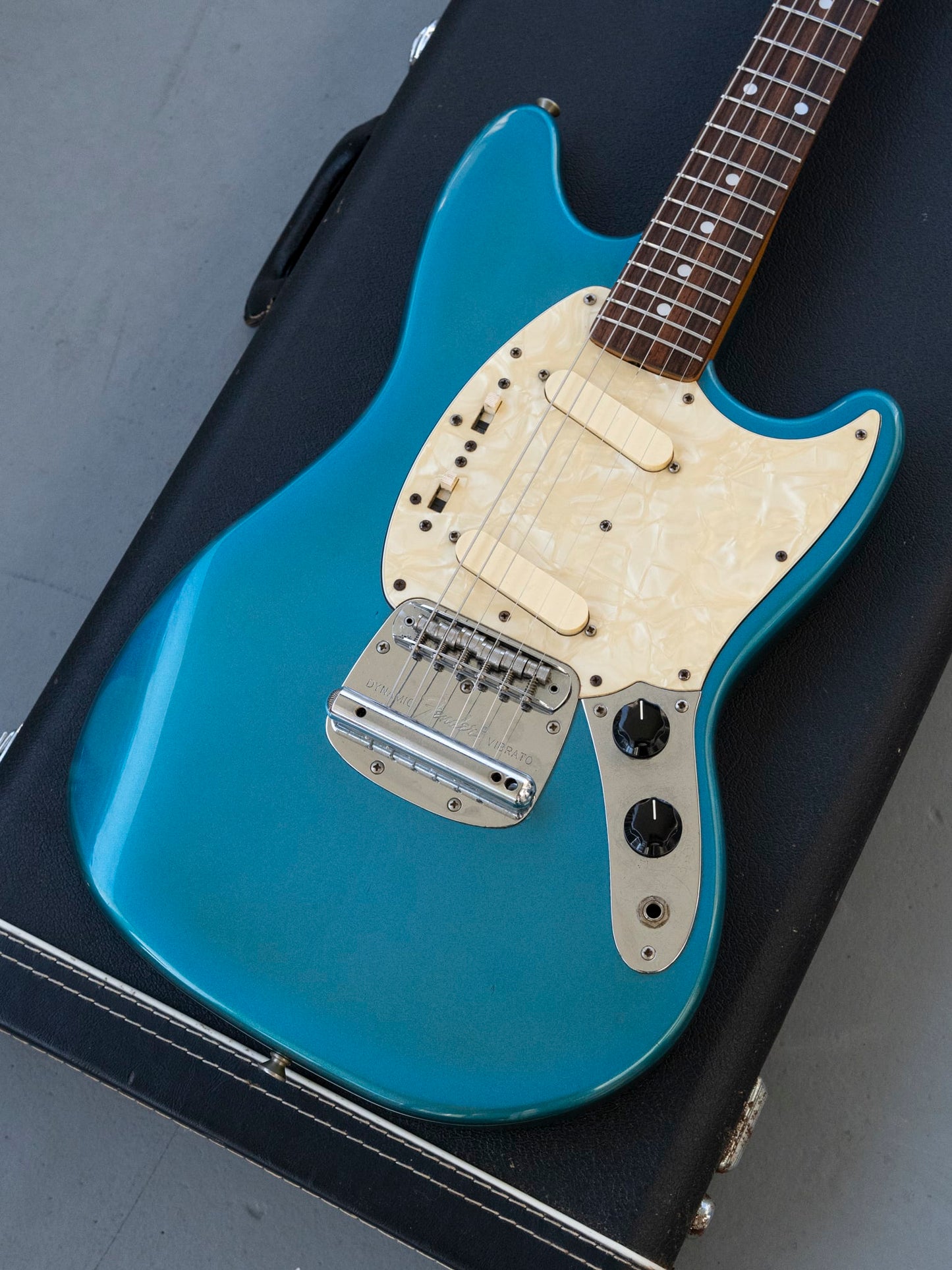 1993 Fender MG69, Order, Non-Catalog, Lake Placid Blue