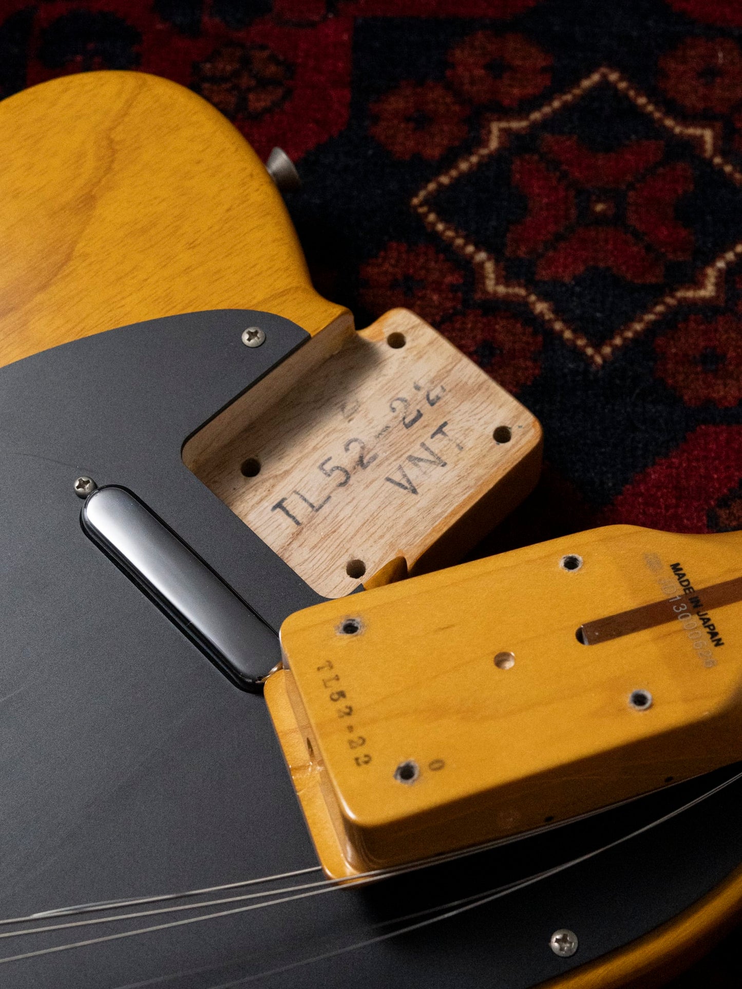 2013 Fender TL52-22 “Contour Body”, 6.66lbs, 22-frets, Ash, '52 Telecaster