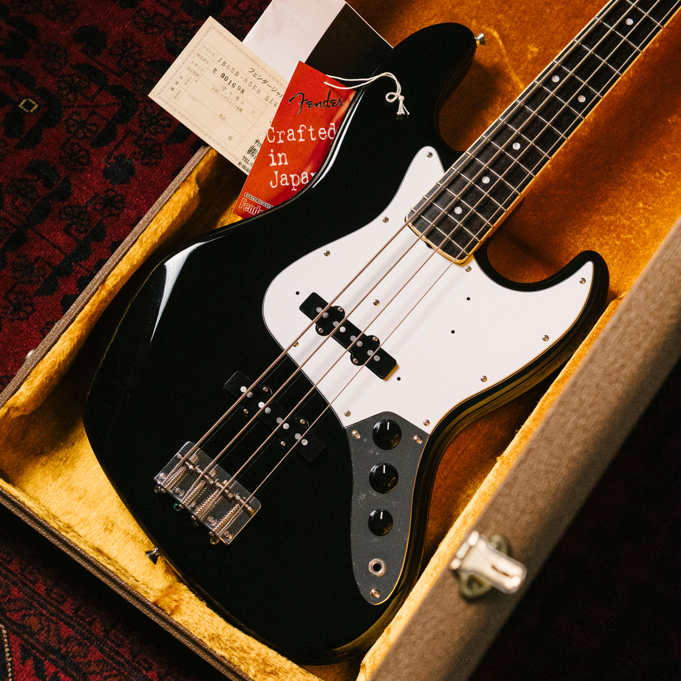 2005 Fender JB65B-85US '65 Jazz Bass, Matching Headstock, USA Vintage Pickups, Dots & Binding, Black