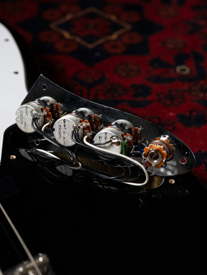 2005 Fender JB65B-85US '65 Jazz Bass, Matching Headstock, USA Vintage Pickups, Dots & Binding, Black