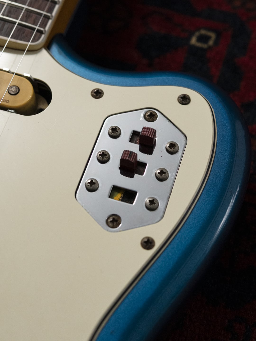1995 Fender JG98B Jaguar, Order, Blocks & Binding, DiMarzio DP155, Lake Placid Blue