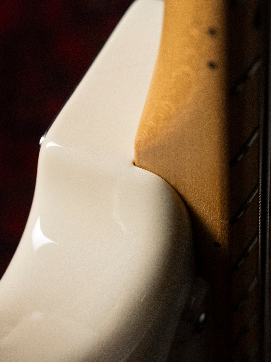 2010's Atelier Z BabyZ-4J, 7.3lbs, Matching Headstock, Transparent White, Short Scale, Ash