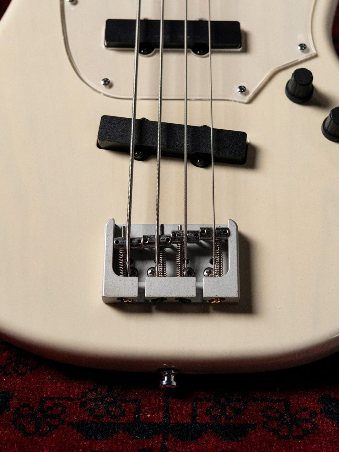 2010's Atelier Z BabyZ-4J, 7.3lbs, Matching Headstock, Transparent White, Short Scale, Ash