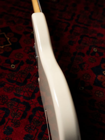 2010's Atelier Z BabyZ-4J, 7.3lbs, Matching Headstock, Transparent White, Short Scale, Ash