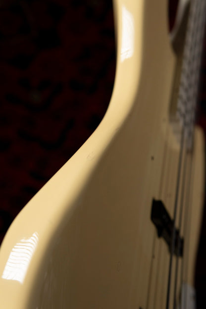 1989 Fender "Order Made" JB75-900 Jazz Bass, Gold Hardware, Fully Painted White